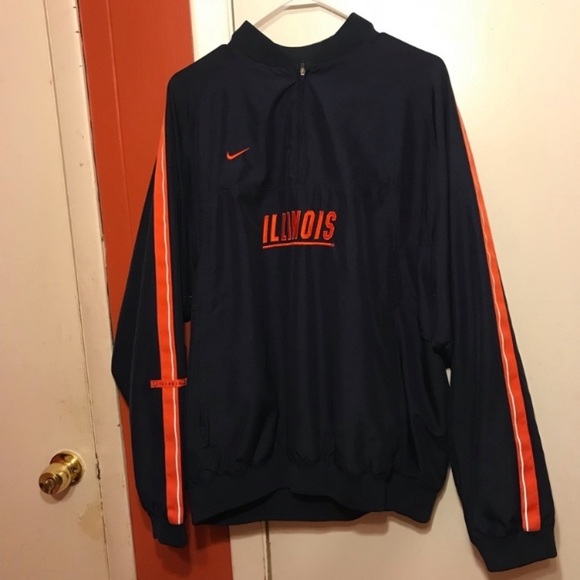 University of Illinois Nike Men’s Windbreaker - Picture 2 of 4